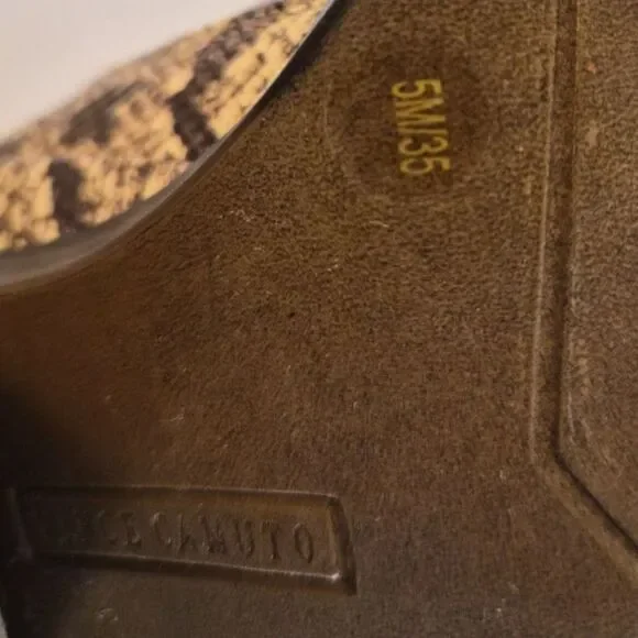 Vince Camuto Snakeskin Gradina Ankle Boots Womens 5M Western Pointed Toe - Picture 7 of 8